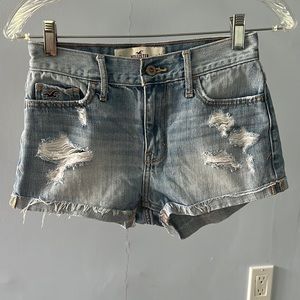 Hollister jean shorts size 24